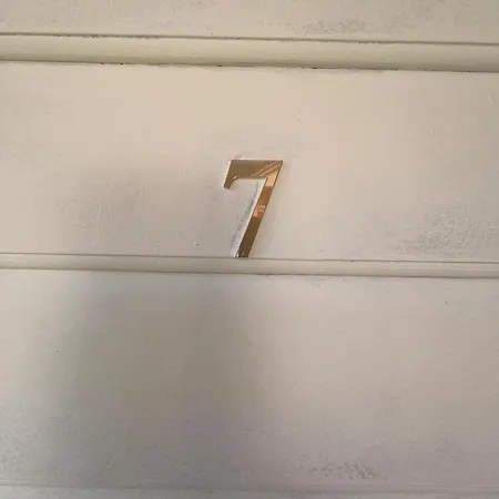 게스트하우스 & Restaurant 4*