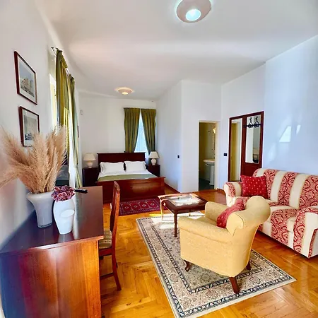 Hotel&restaurant Rava