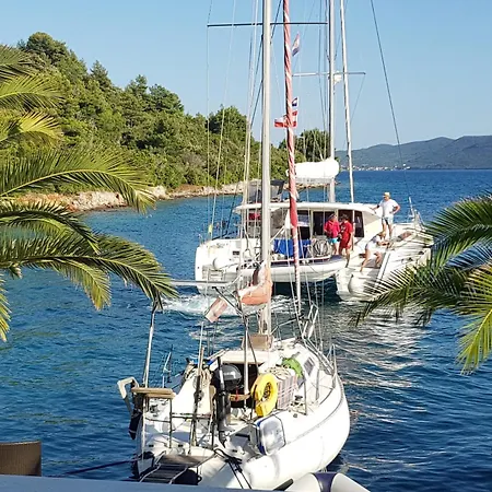 Pensión & Restaurant