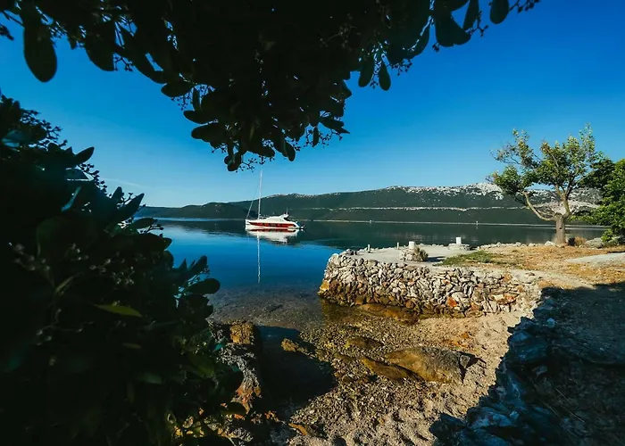 بيت ضيافة & Restaurant