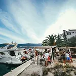 & Restaurant 4* Rava