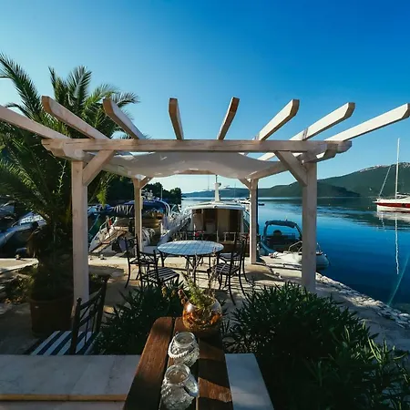 & Restaurant Gostinjska kuća 4*