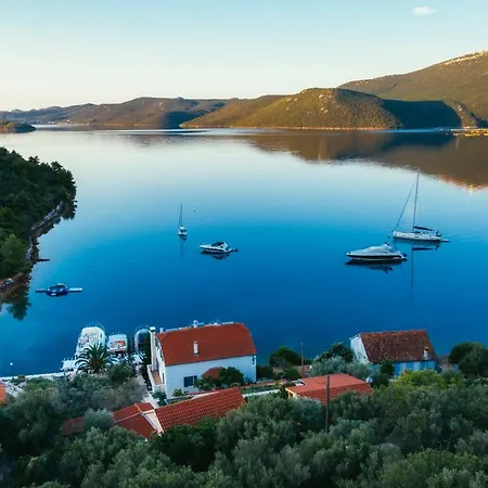 & Restaurant Gostinjska kuća 4*