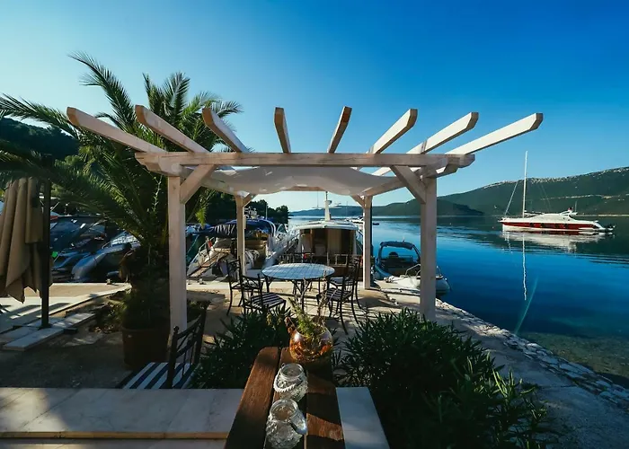 & Restaurant Гостевой дом 4*